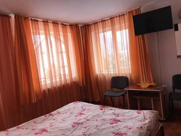 Фото номера Двухместный номер с 1 кроватью и балконом Гостевой дом Vila Nina г. Азуга 5